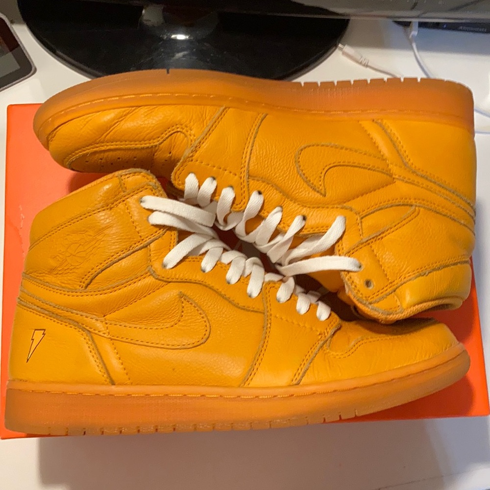 Retro air Jordan 1 high “Gatorade orange peel”